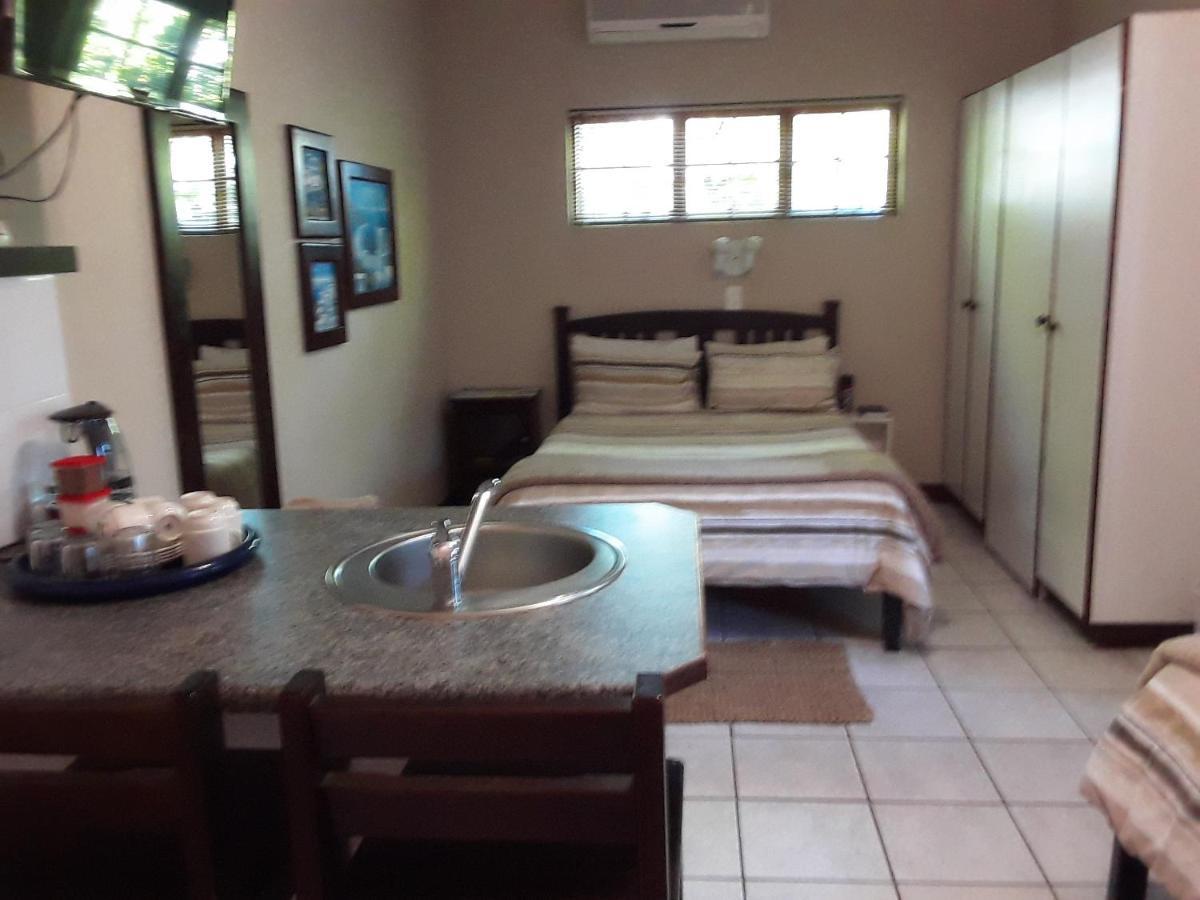 Citrusdal Guest Rooms Bagian luar foto